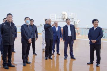 副省长凌文到“耕海1号”调研指导工作